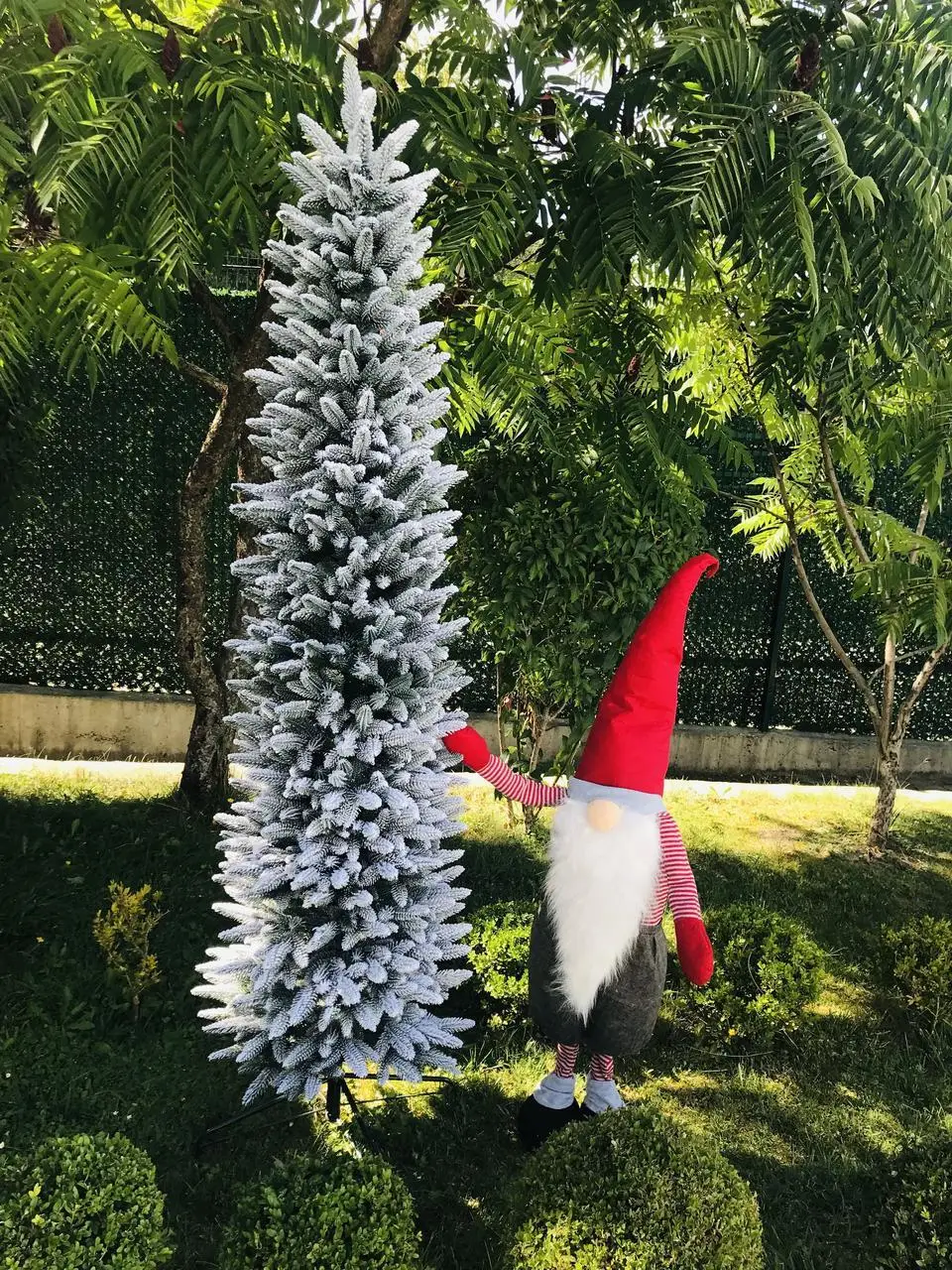 Елка искусственная HVOYA литая Альпийская заснеженная 180 см (220/180/GS) - фото 9