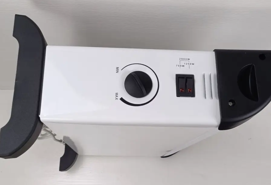 Конвекционный обогреватель Crownberg CB2000 компактный электроконвектор 2000 Вт Белый (234586706) - фото 2 Конвекционный обогреватель Crownberg CB2000 компактный электроконвектор 2000 Вт Белый (234586706) - фото 2