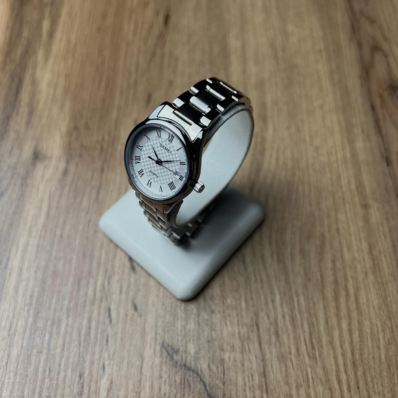 Годинник жіночий металевий Skmei з датою Сріблястий (z071-1) - фото 3 Годинник жіночий металевий Skmei з датою Сріблястий (z071-1) - фото 3