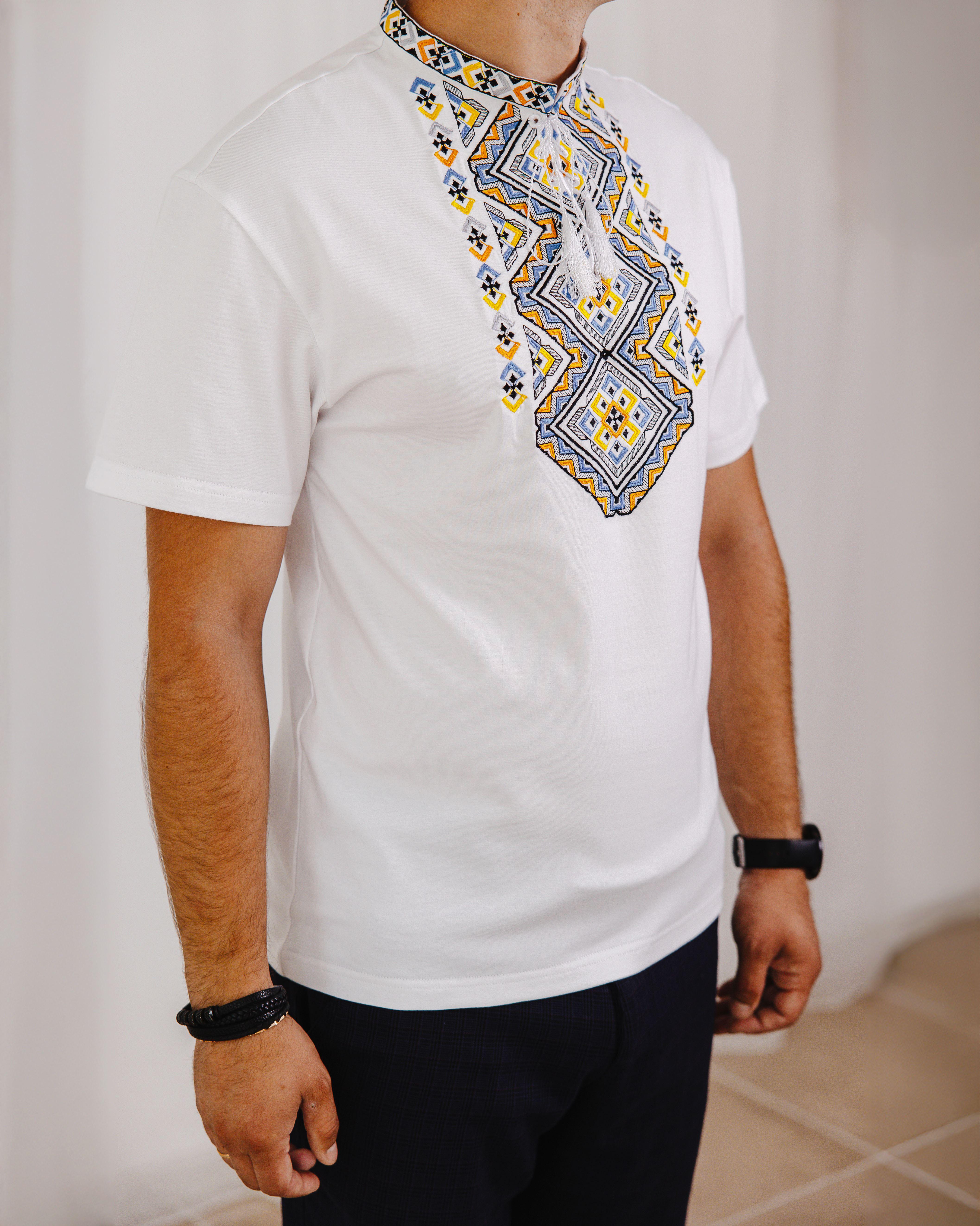 Футболка чоловіча з вишивкою Етніка M Білий (0002353-M)