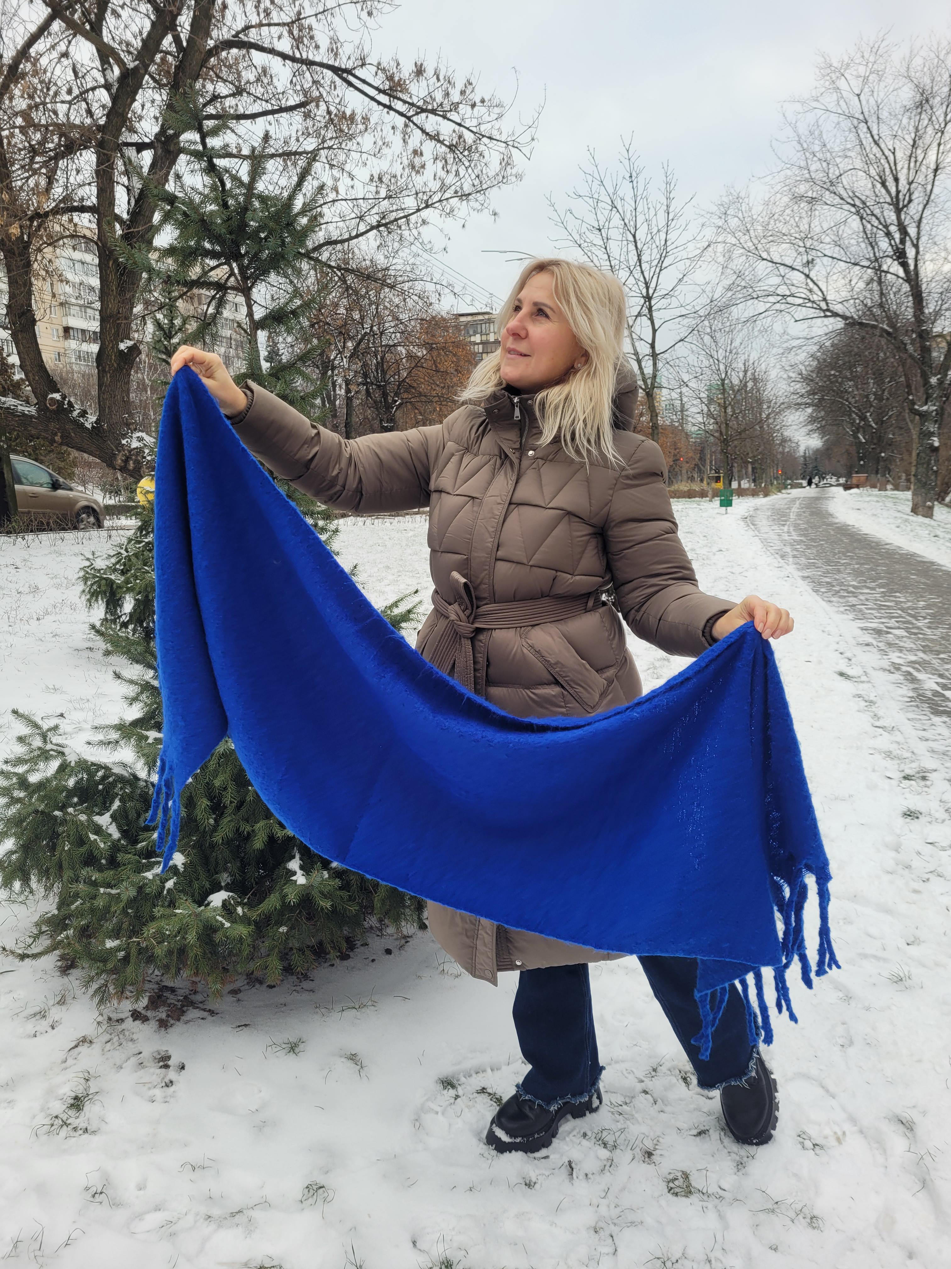 Шарф женский кашемировый Дред однотонный бахрома большая 210x50 см Синий электрик (00847)