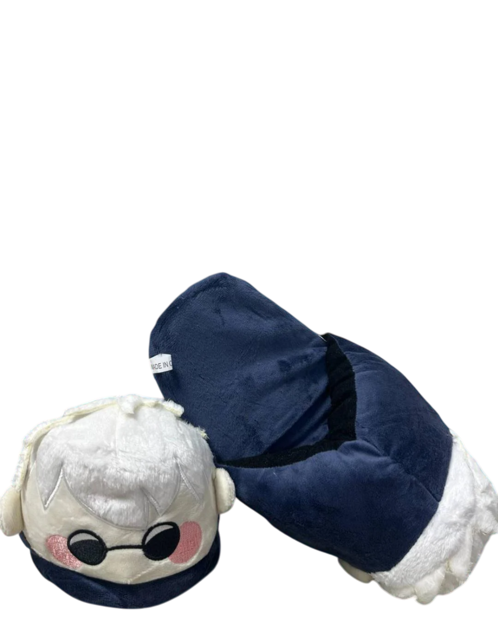 Тапочки домашние плюшевые Годжо Сатору аниме р. 32-39 - фото 1 Тапочки домашние плюшевые Годжо Сатору аниме р. 32-39 - фото 1