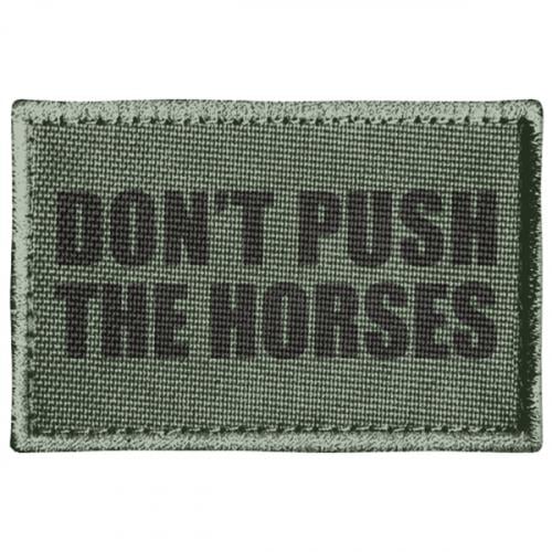 Шеврон прямоугольный Don’t push the horses (19728788-29-213640)