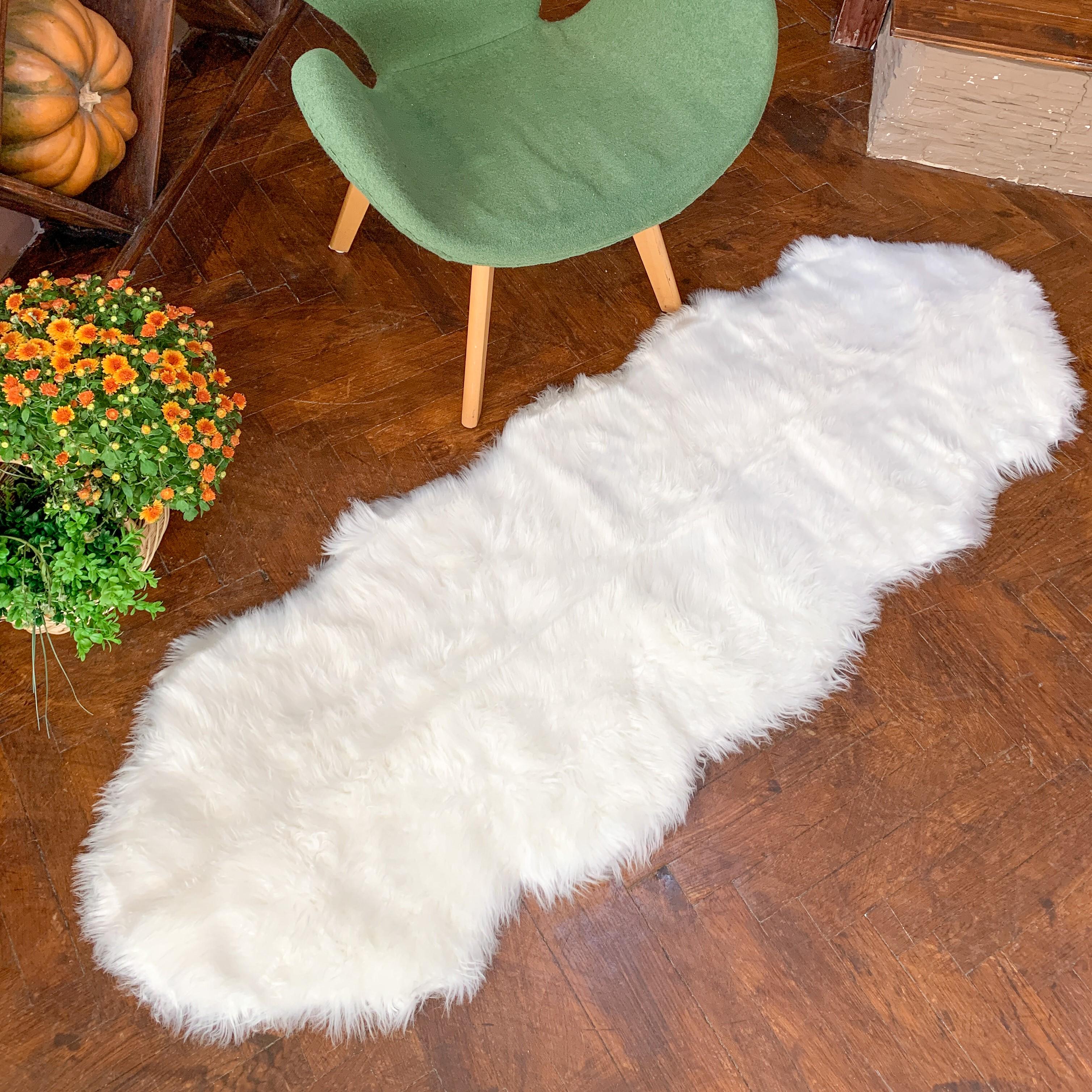 Коврик-шкурка из искусственного меха овечки