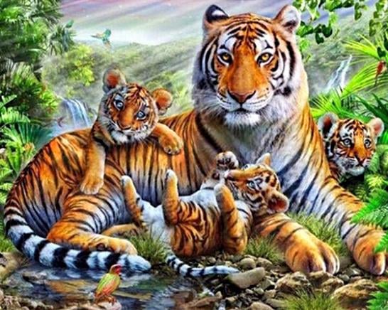 Алмазная мозаика My Art Тигрица с детьми на подрамнике квадратные алмазы 40х50 см (12154896)