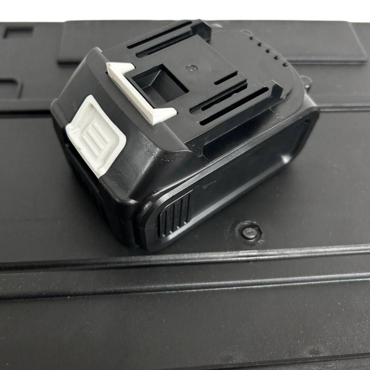 Гайковерт акумуляторний ударний MA-491 з підсвіткою 2-ма знімними акумуляторами 2 Ah 48 V в кейс (MA491) - фото 6 Гайковерт акумуляторний ударний MA-491 з підсвіткою 2-ма знімними акумуляторами 2 Ah 48 V в кейс (MA491) - фото 6