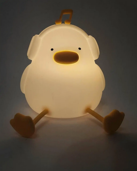 Нічник дитячий силіконовий Каченя в навушниках з таймером (YH-327-W) - фото 3 Нічник дитячий силіконовий Каченя в навушниках з таймером (YH-327-W) - фото 3