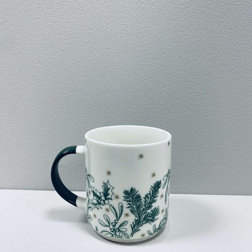 Чашка фарфоровая Vittora VT-C-236330 Неожиданная зима с зеленой ручкой 330 мл Белый