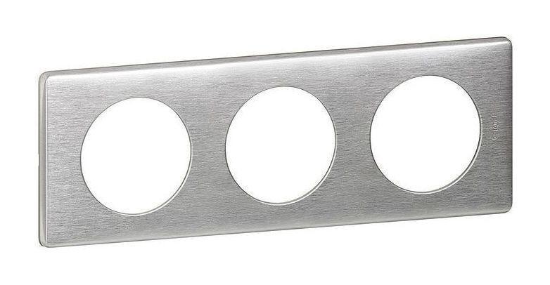 Рамка для розетки Legrand Celiane 3 посты Алюминий (30370025) - фото 1 Рамка для розетки Legrand Celiane 3 посты Алюминий (30370025) - фото 1