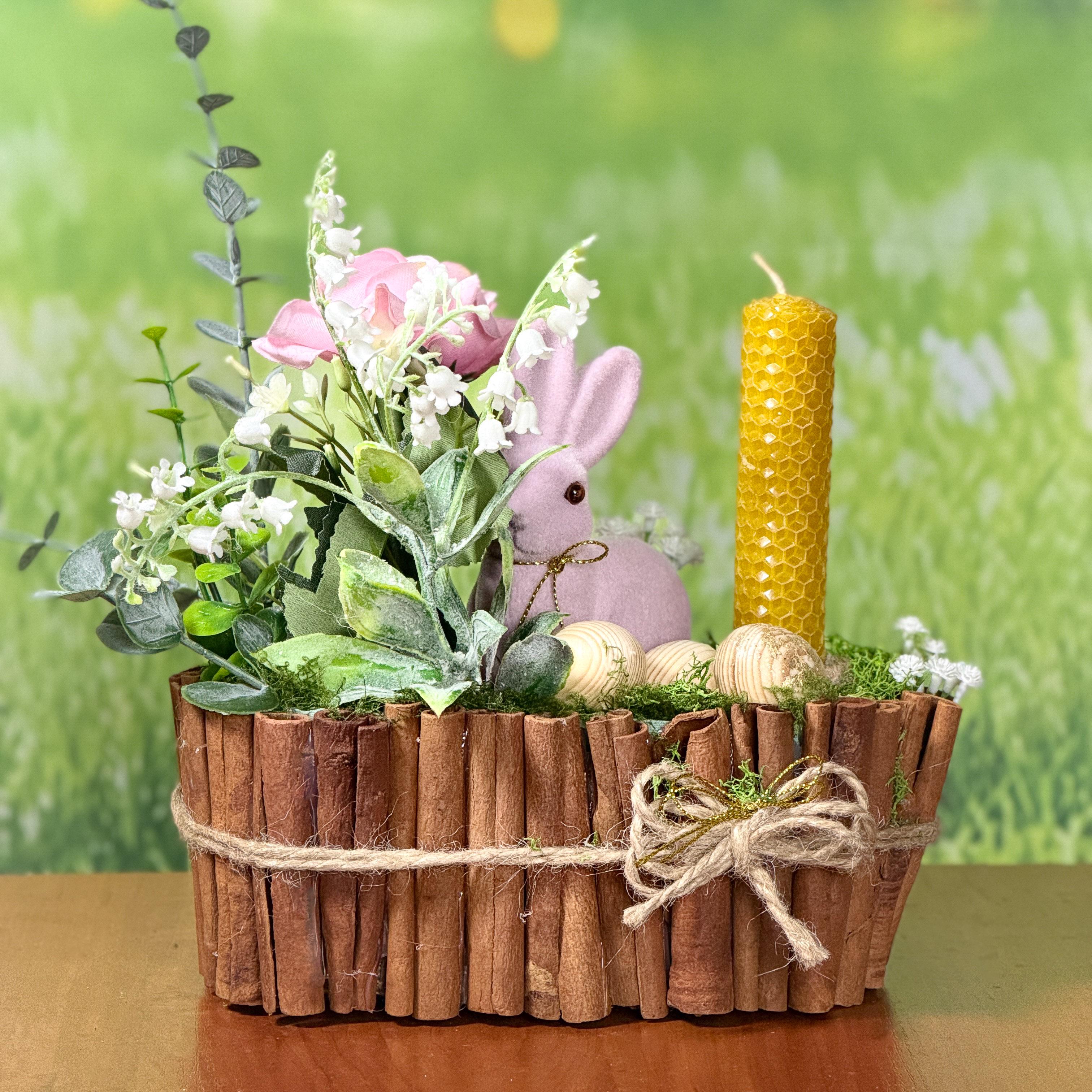Пасхальная интерьерная композиция GALA DECOR в кашпо из корицы с кроликом свечой и писанками