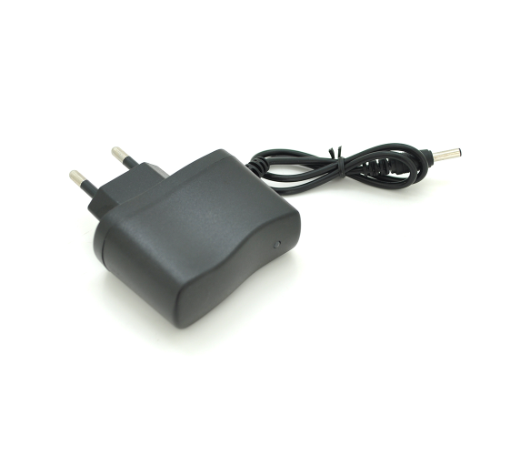 Зарядний пристрій для акумуляторів VOLTRONIC 18650 4,2V/500 mAh штекер 3,5x1,35 мм 0,6 см Black (YT-C1*18650)