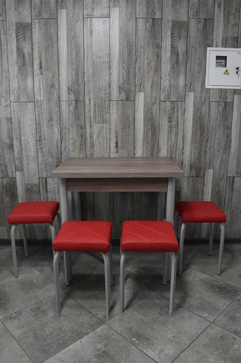 Кухонний комплект Оскар стіл розкладний/табурети 4 шт. Tutti Lux 60х80/80х120х75 см Трюфель/Червоний (28374551)