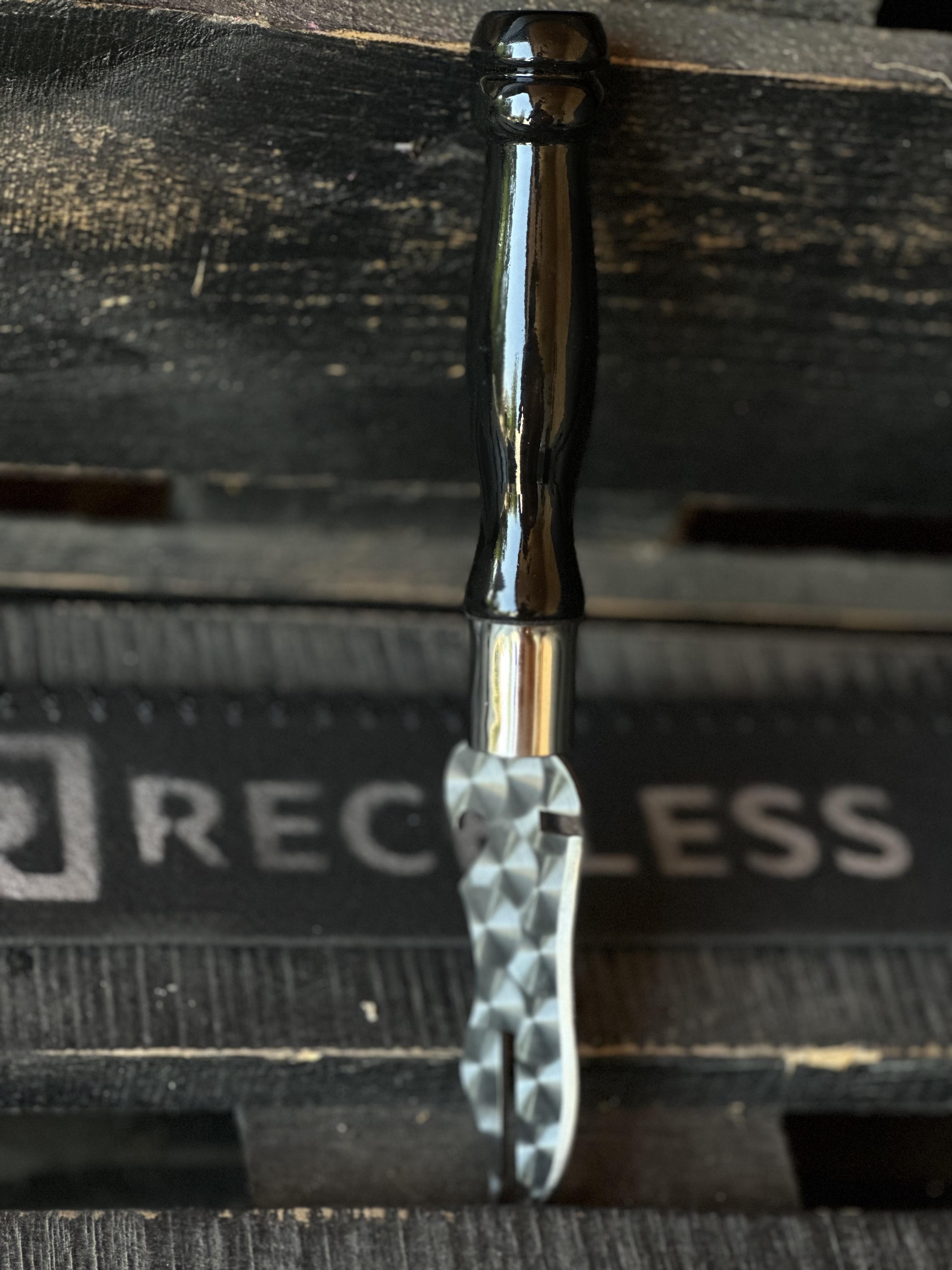 Ніж-виделка для зняття м'яса Reckless Vavilon преміум з дерев'яною ручкою 28х3 см - фото 5 Ніж-виделка для зняття м'яса Reckless Vavilon преміум з дерев'яною ручкою 28х3 см - фото 5