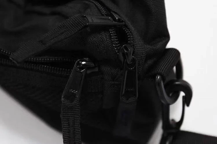 Сумка месенджер через плече Stussy Чорний - фото 4 Сумка месенджер через плече Stussy Чорний - фото 4