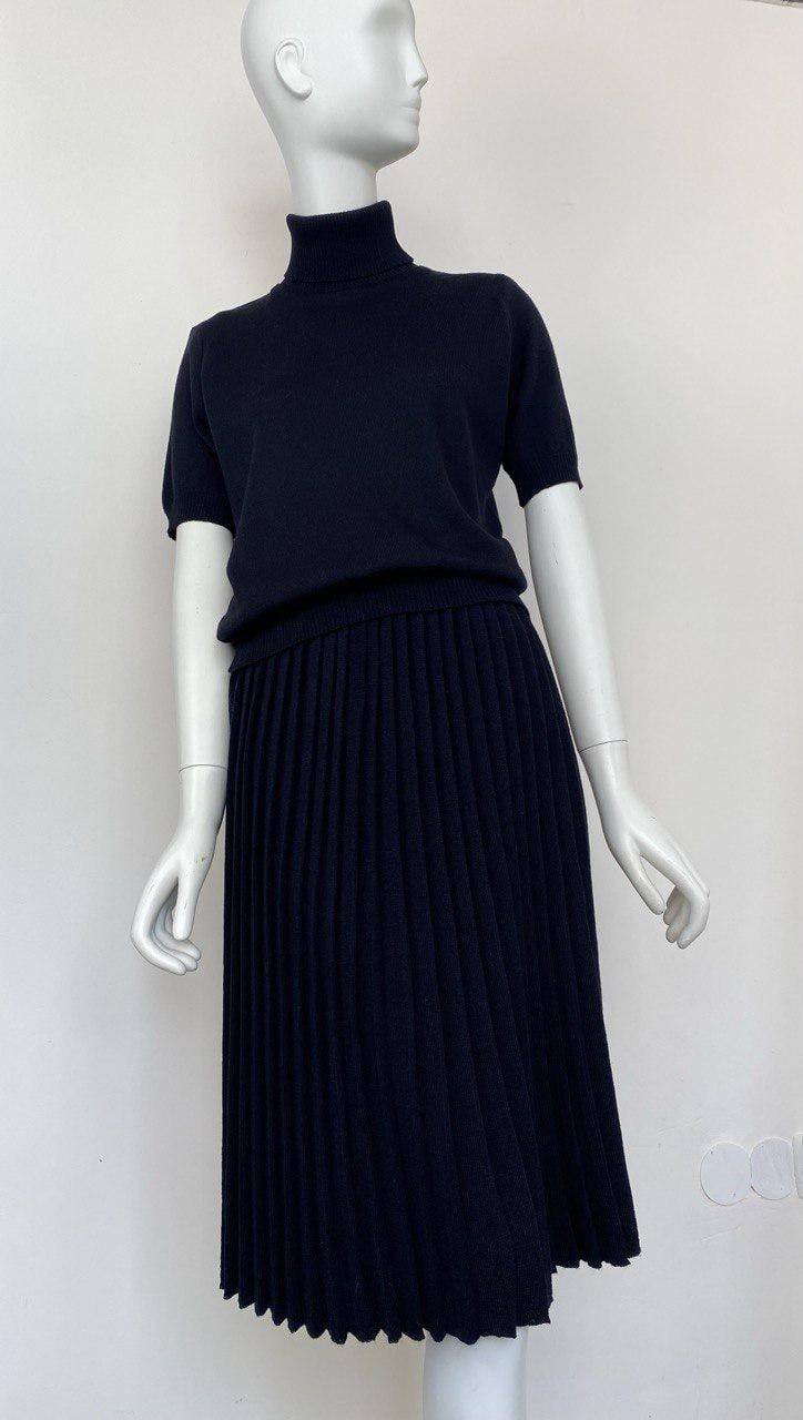 Футболка з мериносової вовни S Чорний (26758714)