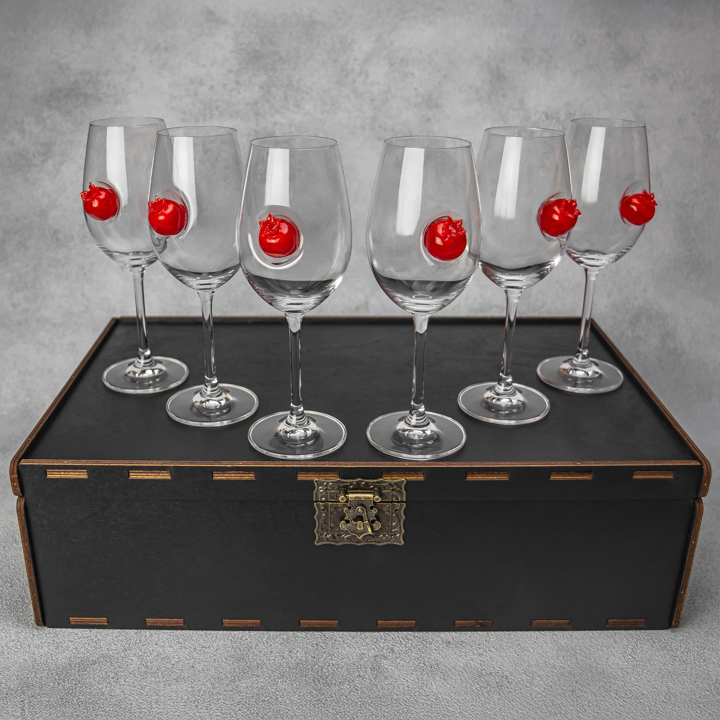 Набір VSKLO на 6 келихів для вина з гранатом 350 мл (31517085)