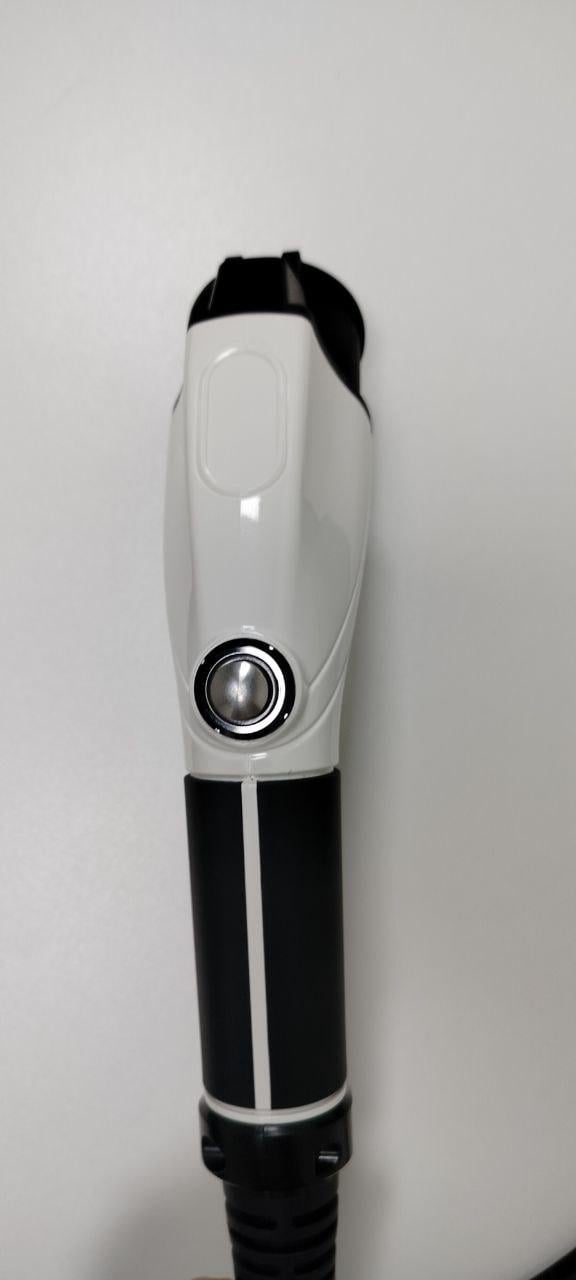 Зарядное устройство для электромобиля 3,7 кВт 16А OLED экран Type1 (J1772) - фото 7 Зарядное устройство для электромобиля 3,7 кВт 16А OLED экран Type1 (J1772) - фото 7