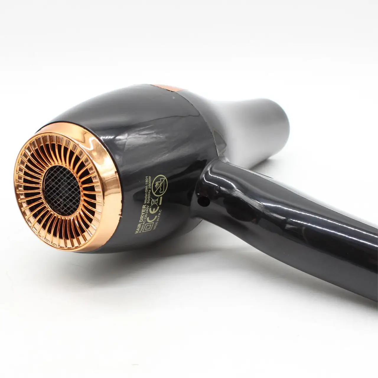 Фен для волос Gemei GM-1801 2500 Вт холодный обдув/ионизация/концентратор (ML-04908) - фото 2 Фен для волос Gemei GM-1801 2500 Вт холодный обдув/ионизация/концентратор (ML-04908) - фото 2