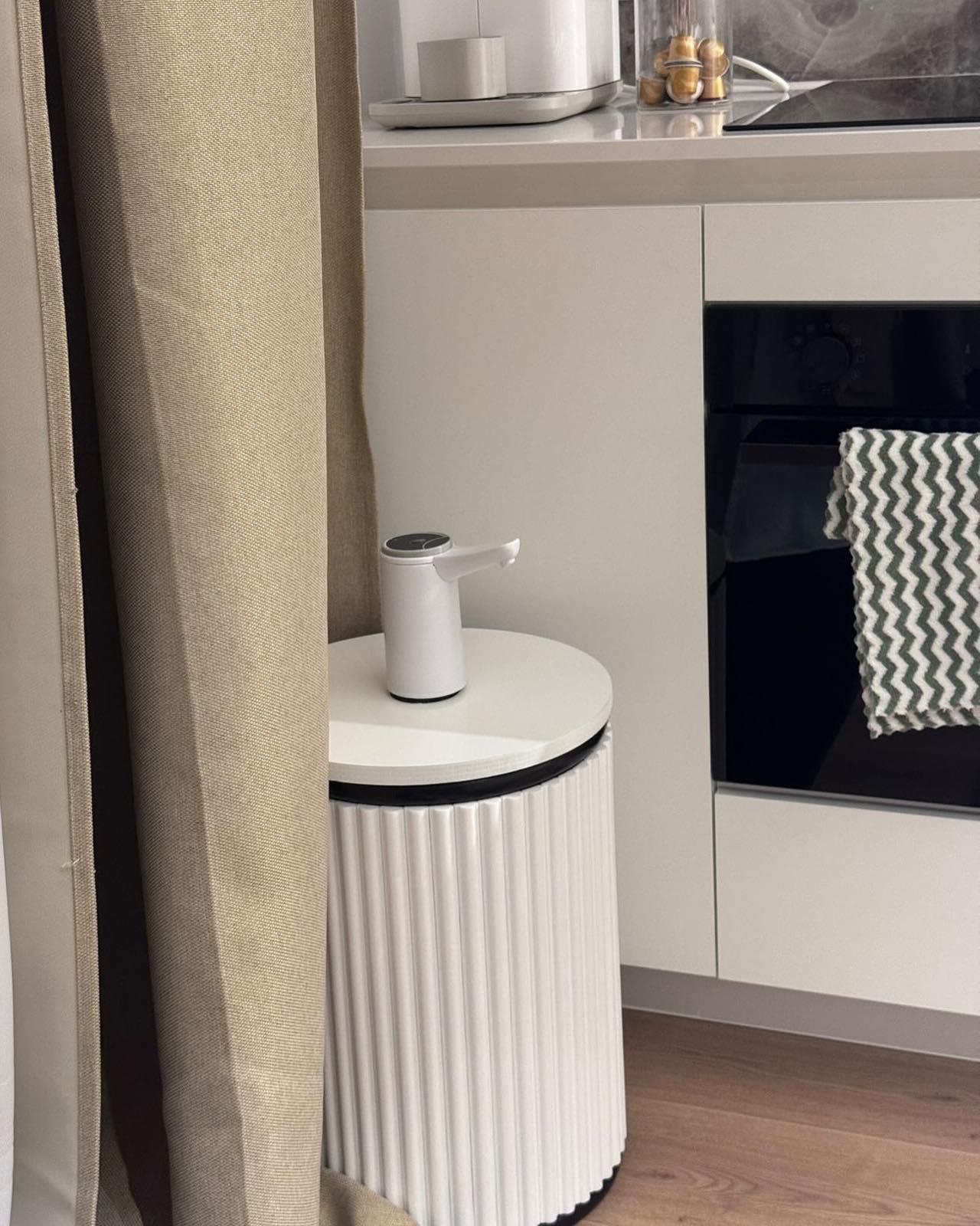 Тубус для бутылки с водой 46х32 см Белый - фото 7 Тубус для бутылки с водой 46х32 см Белый - фото 7