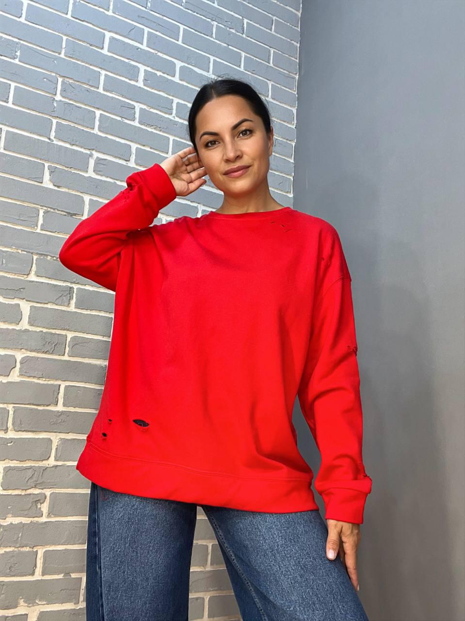 Свитшот женский JOY ONE 6969 удлиненный однотонный порезы OS Красный (2649) - фото 5 Свитшот женский JOY ONE 6969 удлиненный однотонный порезы OS Красный (2649) - фото 5