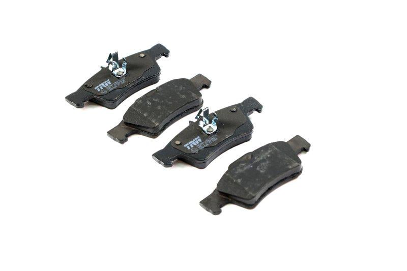 Тормозные колодки дисковые TRW Mercedes C-Class w203 s203 cls c219 E-Class задние (Engine Components GDB1546)
