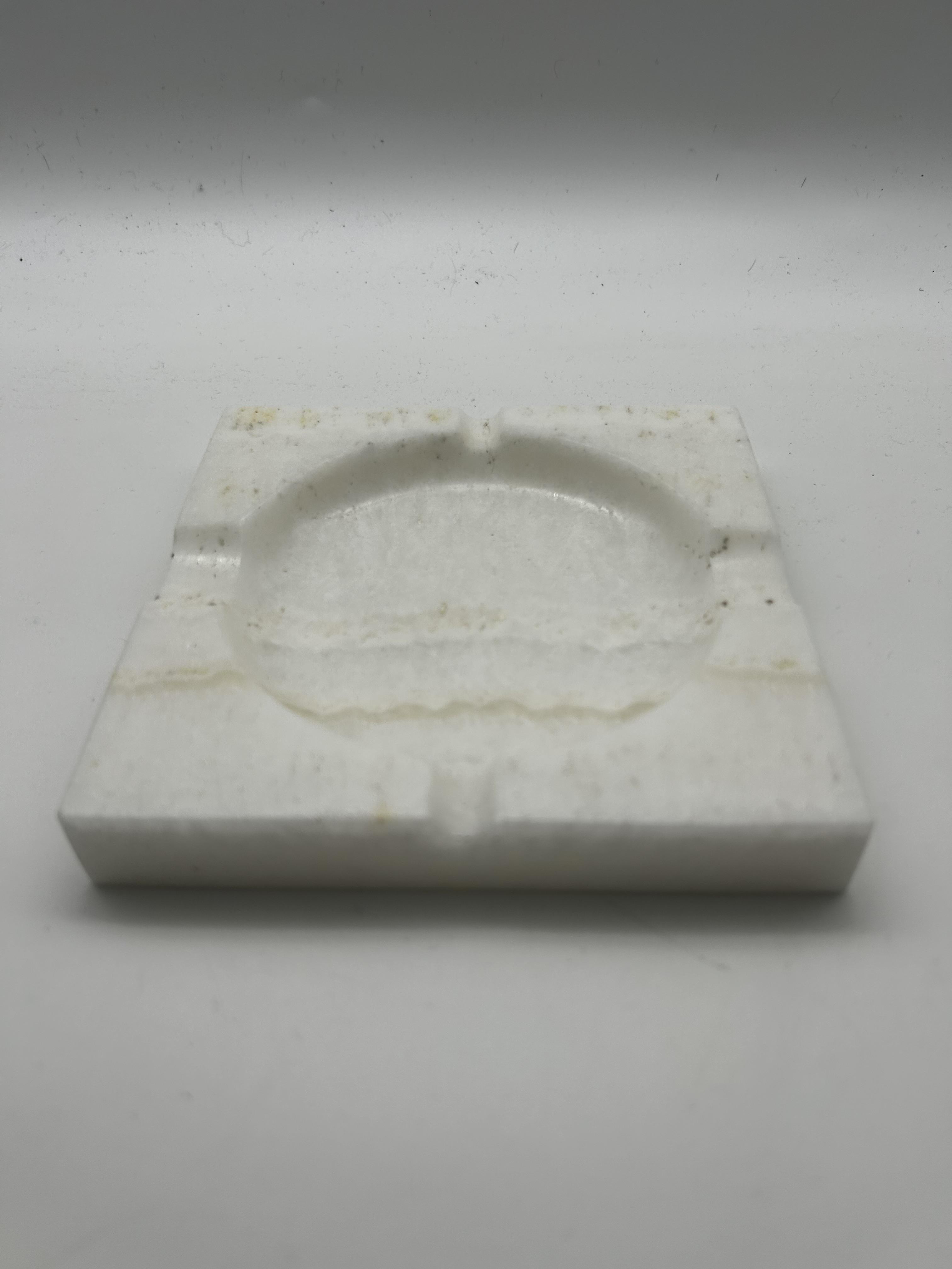 Попільничка мармурова квадратна MARKAM 14 см Білий (6277219) - фото 3 Попільничка мармурова квадратна MARKAM 14 см Білий (6277219) - фото 3