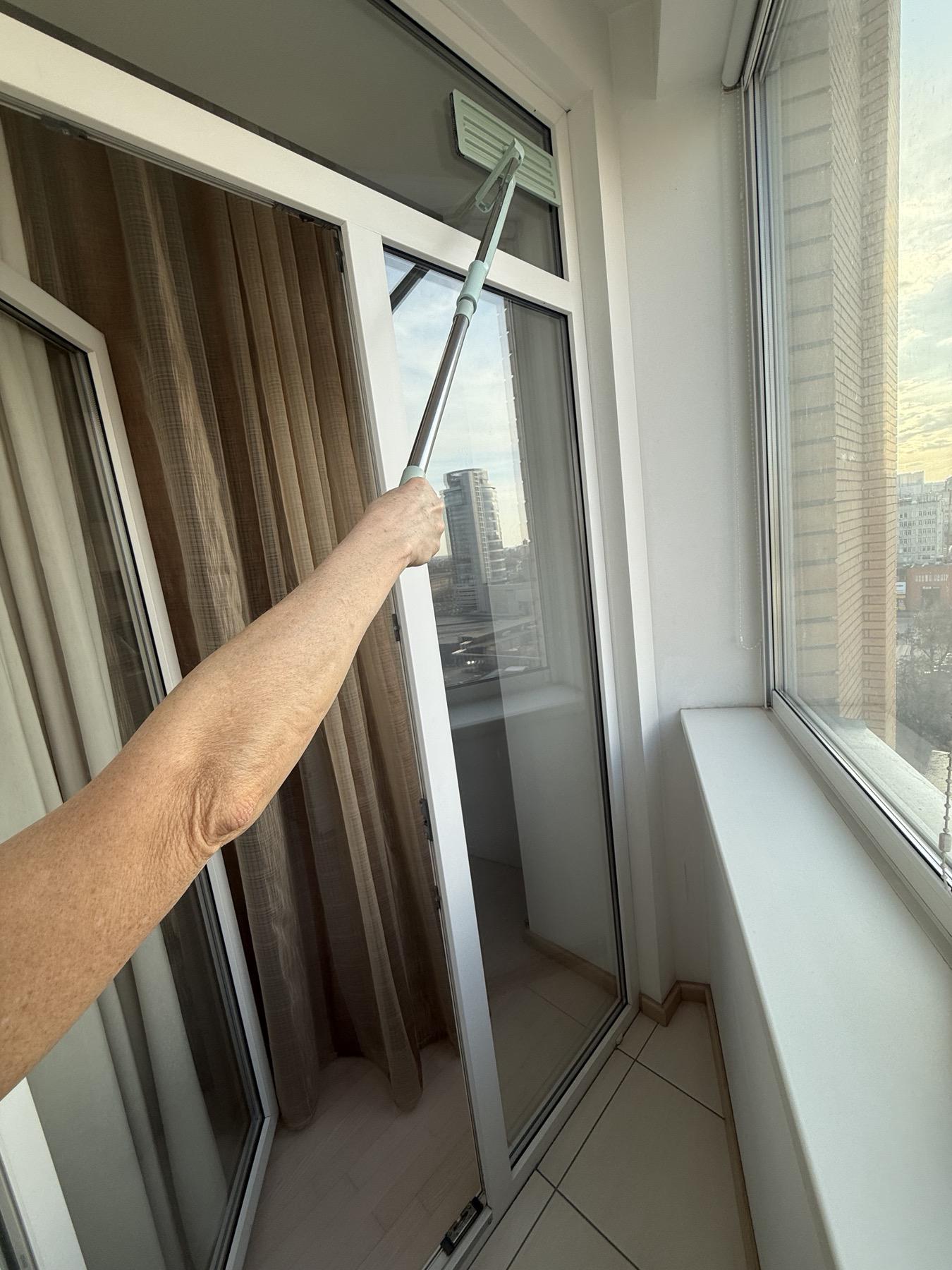 Швабра-окномойка автомат PREMIUM с механизмом отжима с 2 насадками и металлической ручкой 120 см (26566369) - фото 4