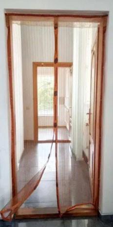 Сетка москитная на двери Magic Mesh антимоскитная шторка на магнитах 210х100 см Коричневый - фото 2 Сетка москитная на двери Magic Mesh антимоскитная шторка на магнитах 210х100 см Коричневый - фото 2