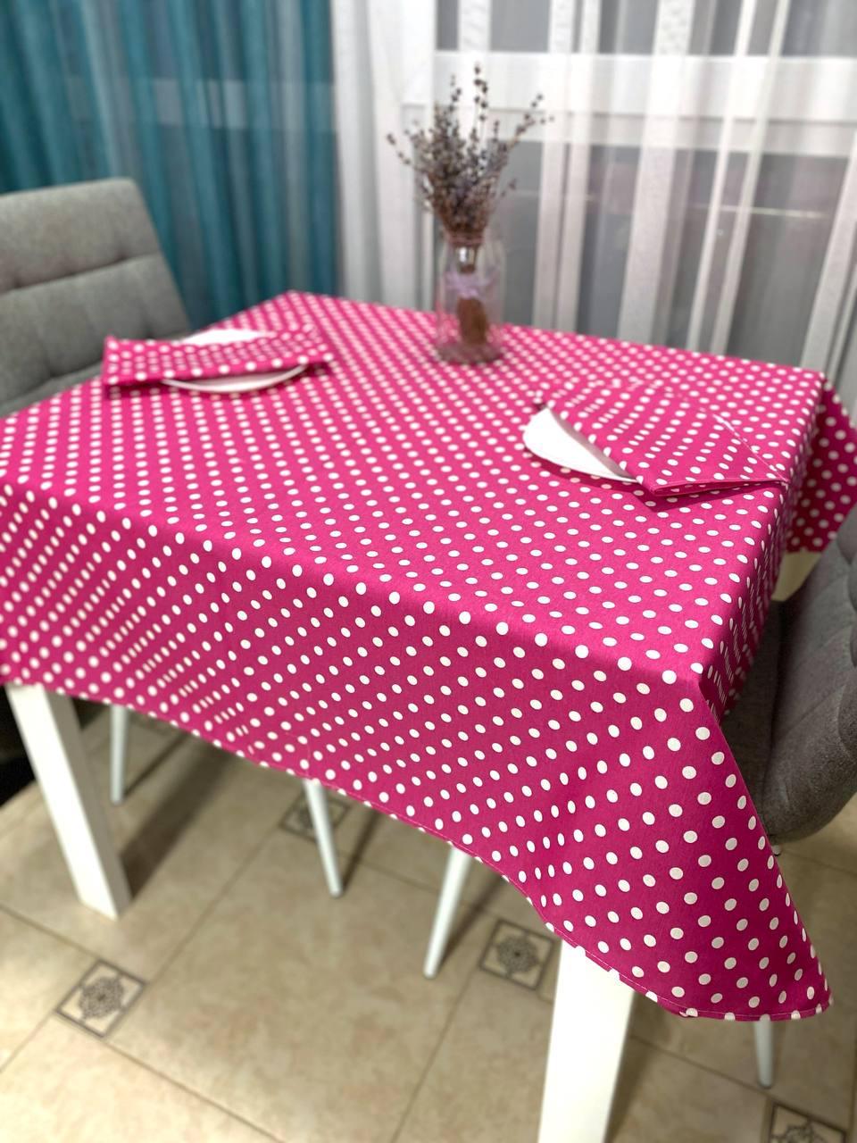 Скатерть водоотталкивающая Горошек с тефлоновым покрытием хлопковая 110x140 см Розовый Скатерть водоотталкивающая Горошек с тефлоновым покрытием хлопковая 110x140 см Розовый