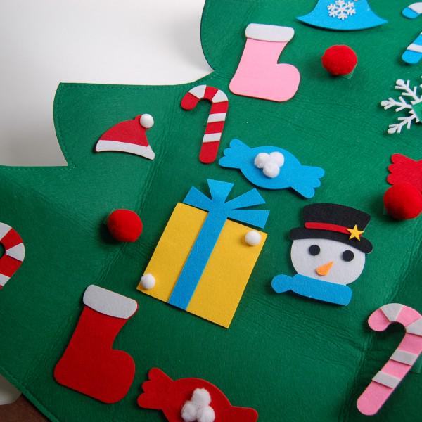 Ёлка из фетра на стену с игрушками - фото 7