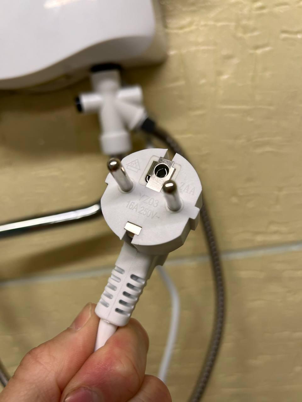 Проточний водонагрівач-душ Universal AQUA-JET електричний/термостатичний із терморегулятором 3,5 кВт (RY-GB-1) - фото 10