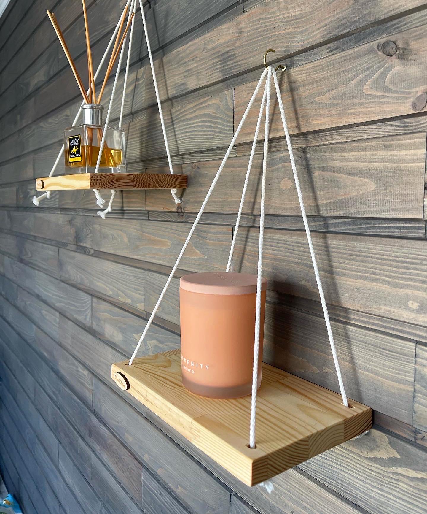 Полка подвесная сосновая на канате 15х24 см 1 шт. (92) - фото 2 Полка подвесная сосновая на канате 15х24 см 1 шт. (92) - фото 2