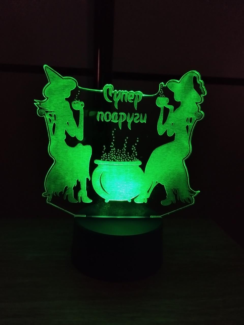 3D-нічник Супер подруги кілька підсвіток/на пульті (2188493925) 3D-нічник Супер подруги кілька підсвіток/на пульті (2188493925)