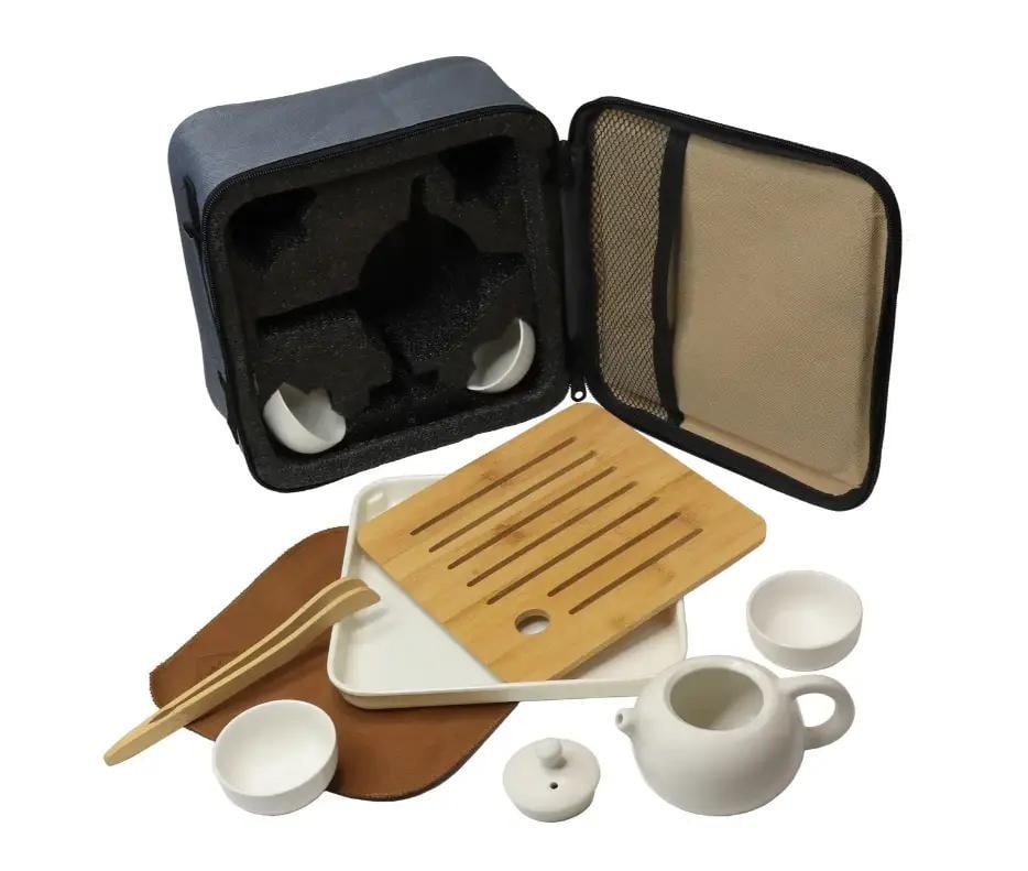 Набір чайний портативний для 4 персон порцеляновий 10 пр. Білий (650145) - фото 7 Набір чайний портативний для 4 персон порцеляновий 10 пр. Білий (650145) - фото 7