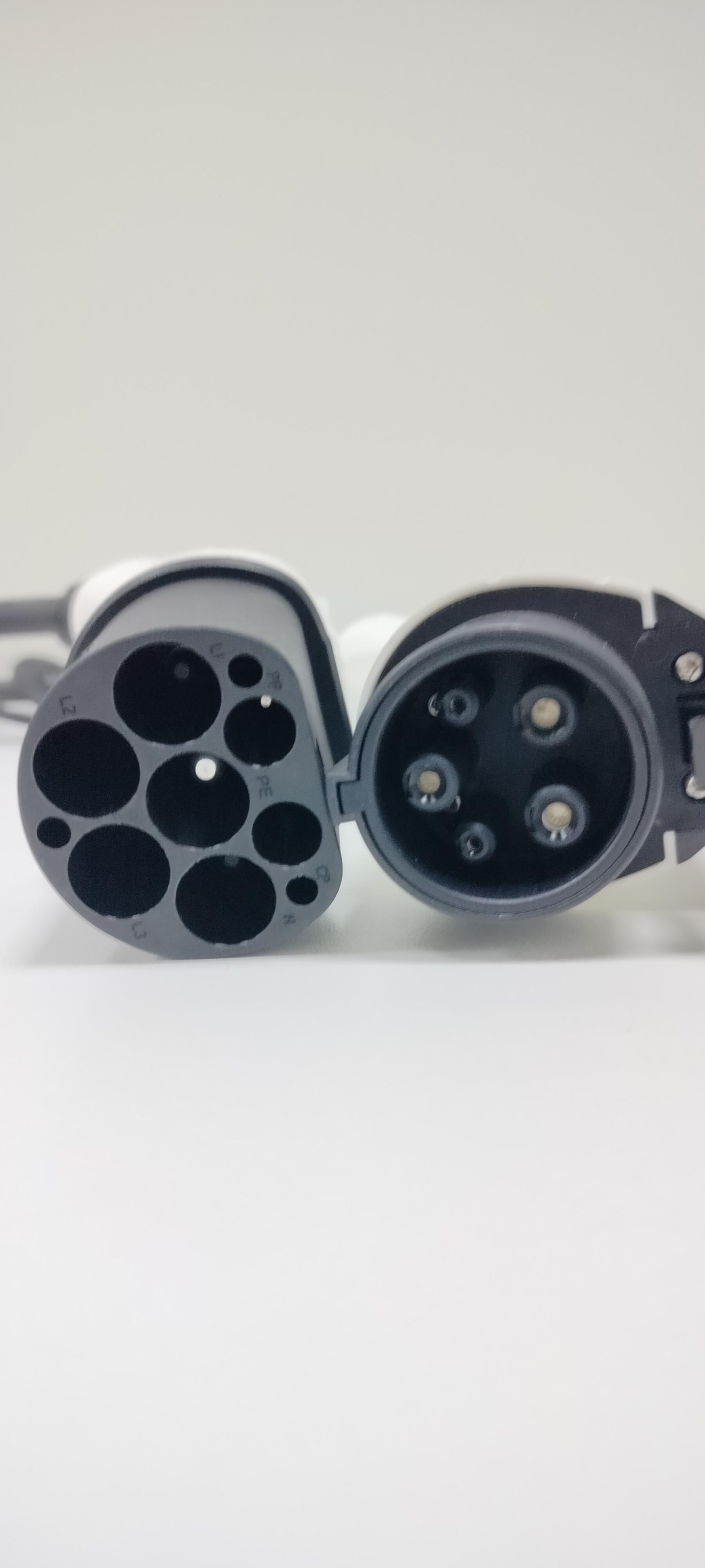 Зарядный кабель для электромобилей SUNTREE Type1-Type 2 32 А 7,2 кВт 1-фазный 4,5 м (XCGSATYPE1-2) - фото 6