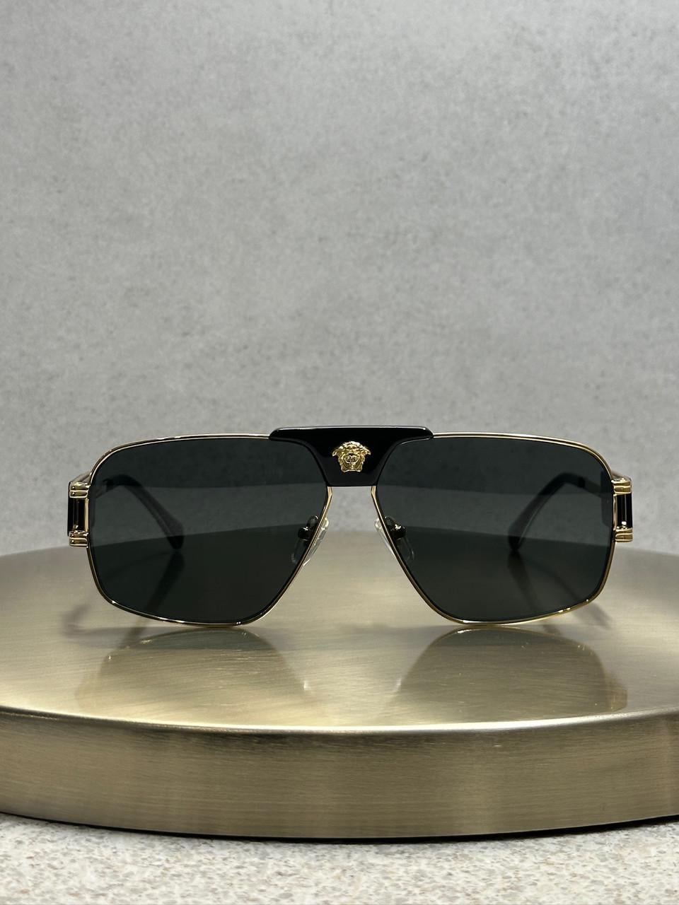 Сонцезахисні окуляри Versace VE2251 100287 Gold Black/Grey