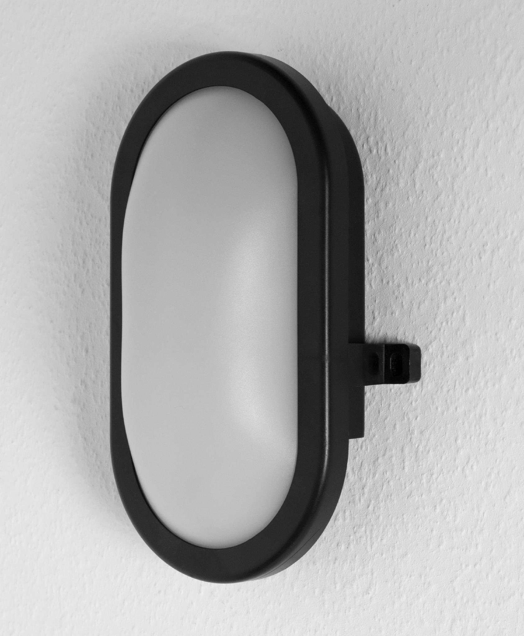 Светильник уличный Osram LED BULKHEAD LED 11W 230V 840lm 4000K IP54 216х79х143 мм (4099854428630) - фото 4