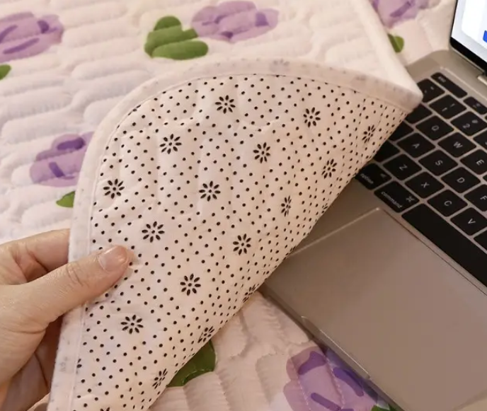 Пелюшка гігієнічна для догляду за собаками Ведмежата водостійка багаторазова M (1B0230) - фото 2 Пелюшка гігієнічна для догляду за собаками Ведмежата водостійка багаторазова M (1B0230) - фото 2