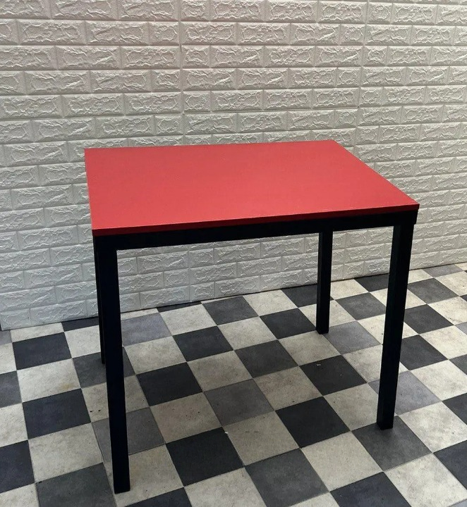 Стіл нерозкладний для кухні 60х100х75 см Червоний/Чорний