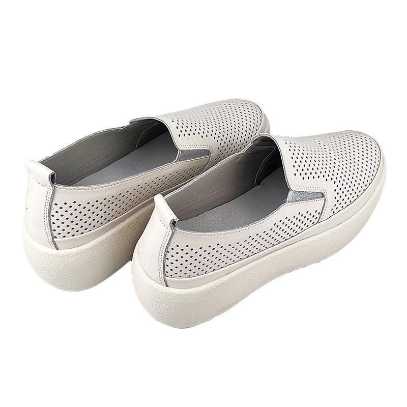 Лофери жіночі шкіряні імітація перфорації 10152-2 p. 41 26,2 см Бежевий - фото 4