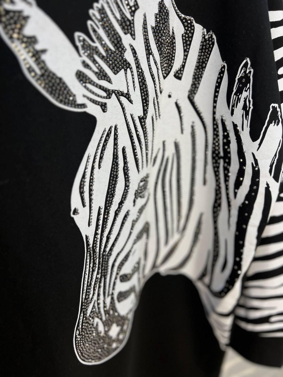 Світшот жіночий LSK 6030 подовжений зебра каміння OS Чорний (1761) - фото 5 Світшот жіночий LSK 6030 подовжений зебра каміння OS Чорний (1761) - фото 5