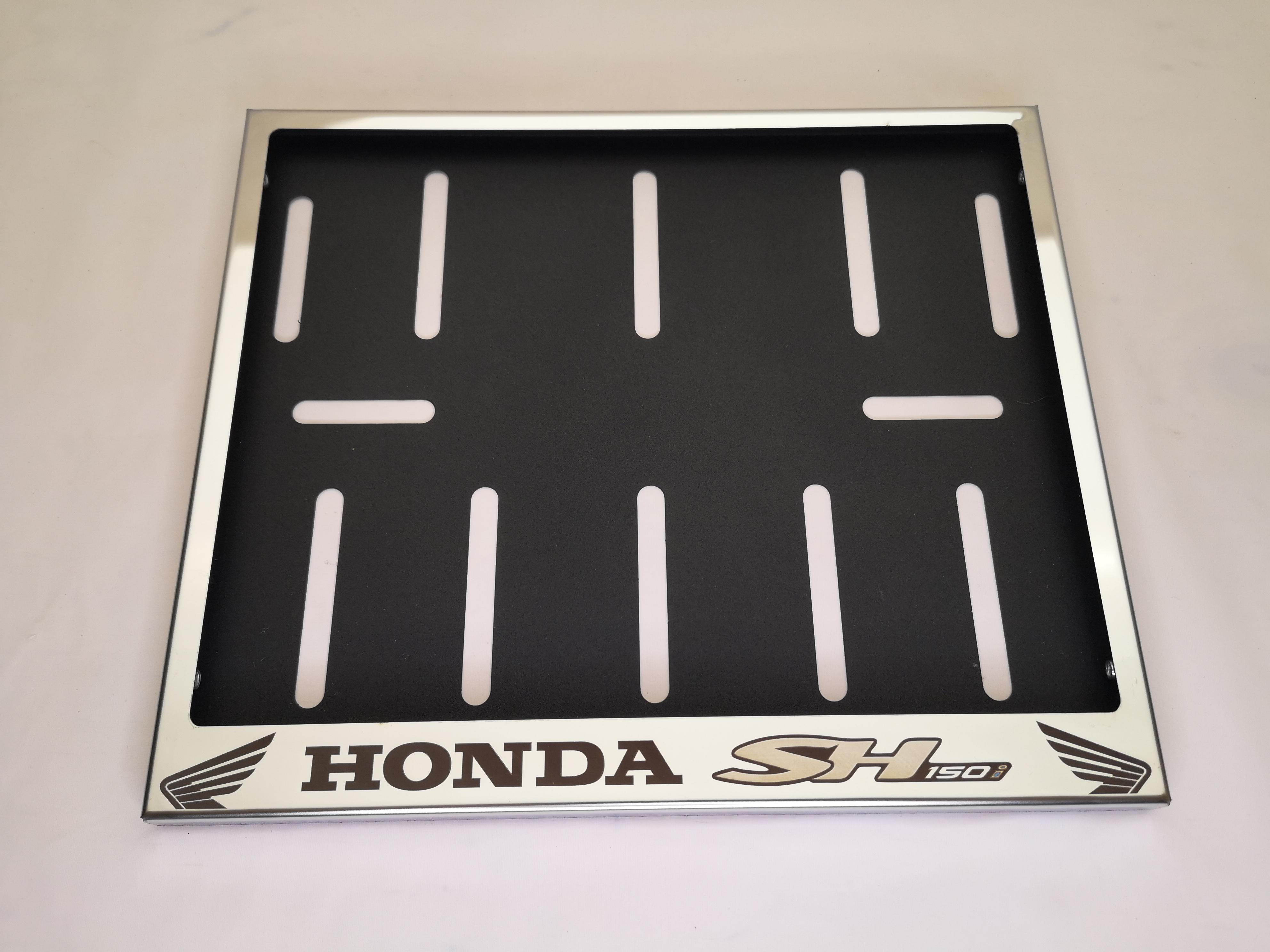 Рамка для мотоциклетного номера "Honda SH150i" 174х220 мм Хром (VH-S1722HOSH15SGL)