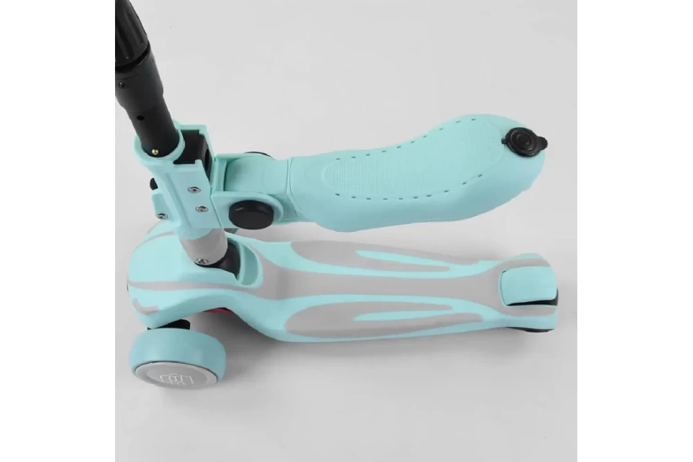 Самокат триколісний з сидінням Best Scooter Maxi ST-17905 (374293) - фото 6 Самокат триколісний з сидінням Best Scooter Maxi ST-17905 (374293) - фото 6