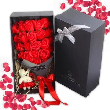 Букет декоративных мыльных роз в коробке с плюшевым мишкой и LED подсветкой Красный (KR-05)