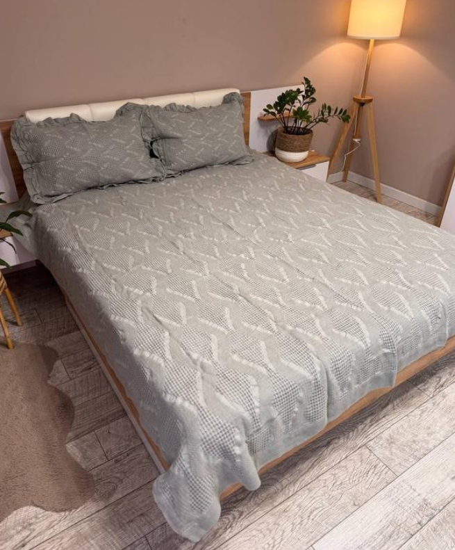 Комплект вафельное покрывало 200х230 см и 2 наволочки в подарочной сумке Серый (2930791630)