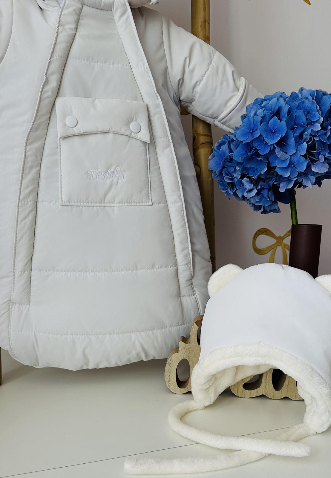 Конверт-комбинезон зимний на овчинке с шапочкой 0-6 мес. Молочный (21093) - фото 3 Конверт-комбинезон зимний на овчинке с шапочкой 0-6 мес. Молочный (21093) - фото 3