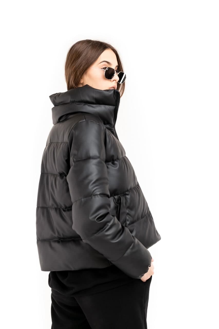 Пуховик укорочений Intruder Bubble шкірозамінник М-L Чорний (1614676979/1) - фото 4 Пуховик укорочений Intruder Bubble шкірозамінник М-L Чорний (1614676979/1) - фото 4