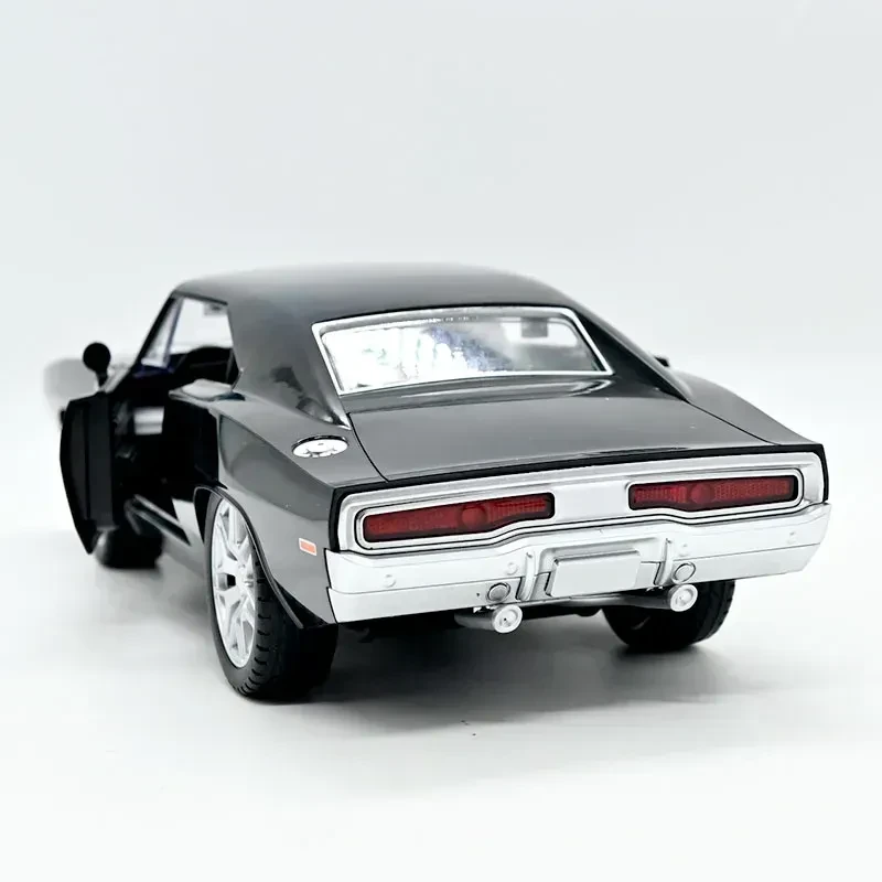 Машинка на радіокеруванні 2119 акумуляторна гумові колеса/світло (2590266995) - фото 3 Машинка на радіокеруванні 2119 акумуляторна гумові колеса/світло (2590266995) - фото 3