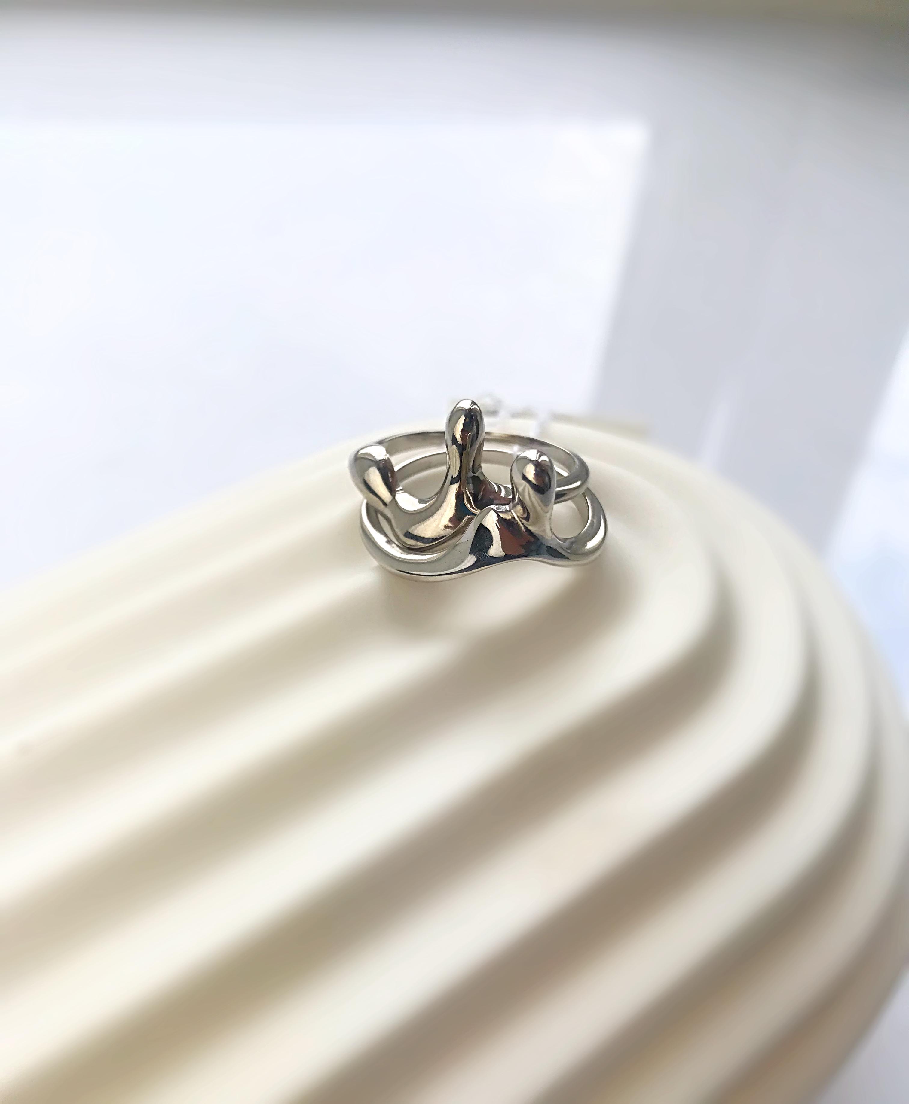 Кольцо серебряное Umax 10550 р. 18 мм (22520412)