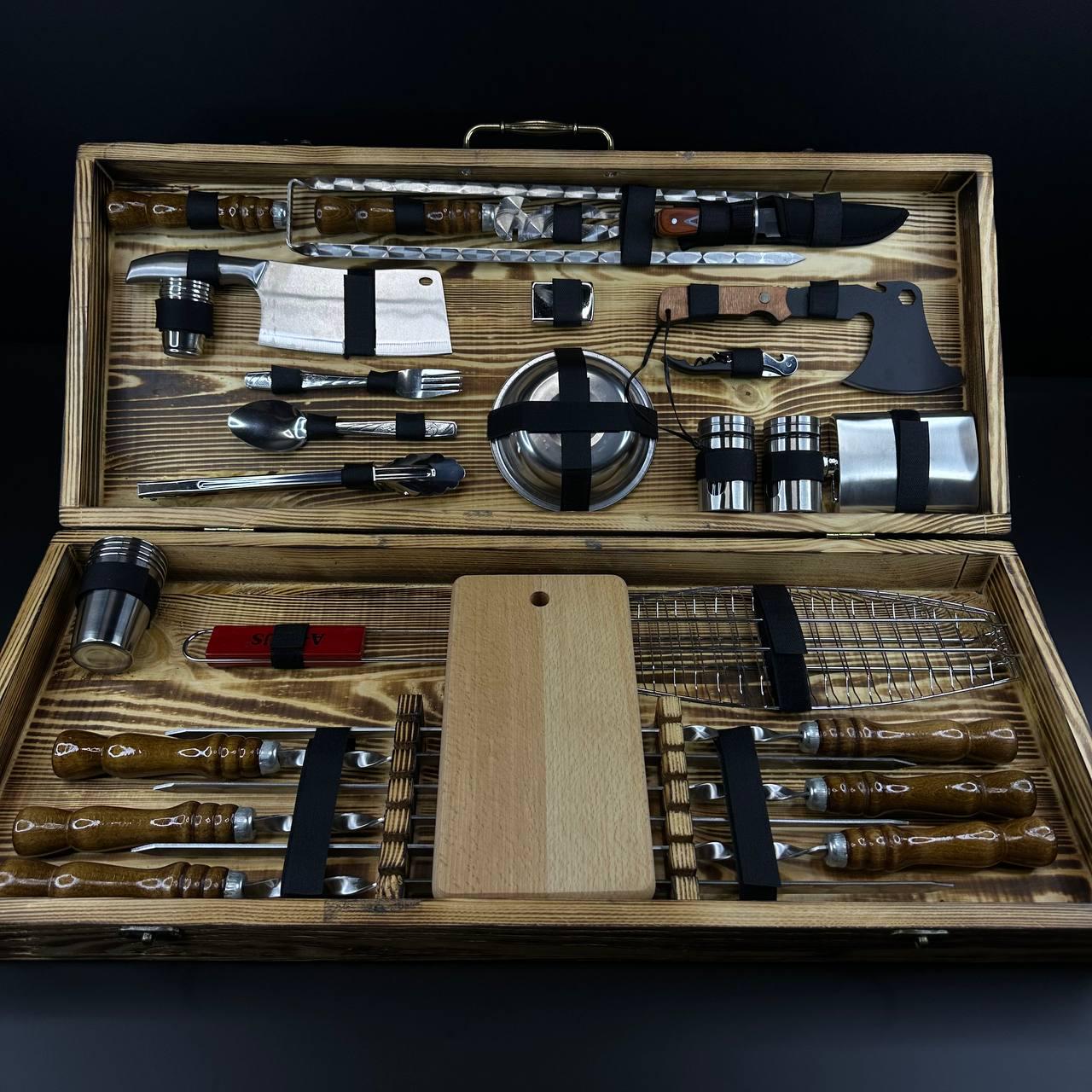 Набір шампурів у кейсі Шашличник-2-2